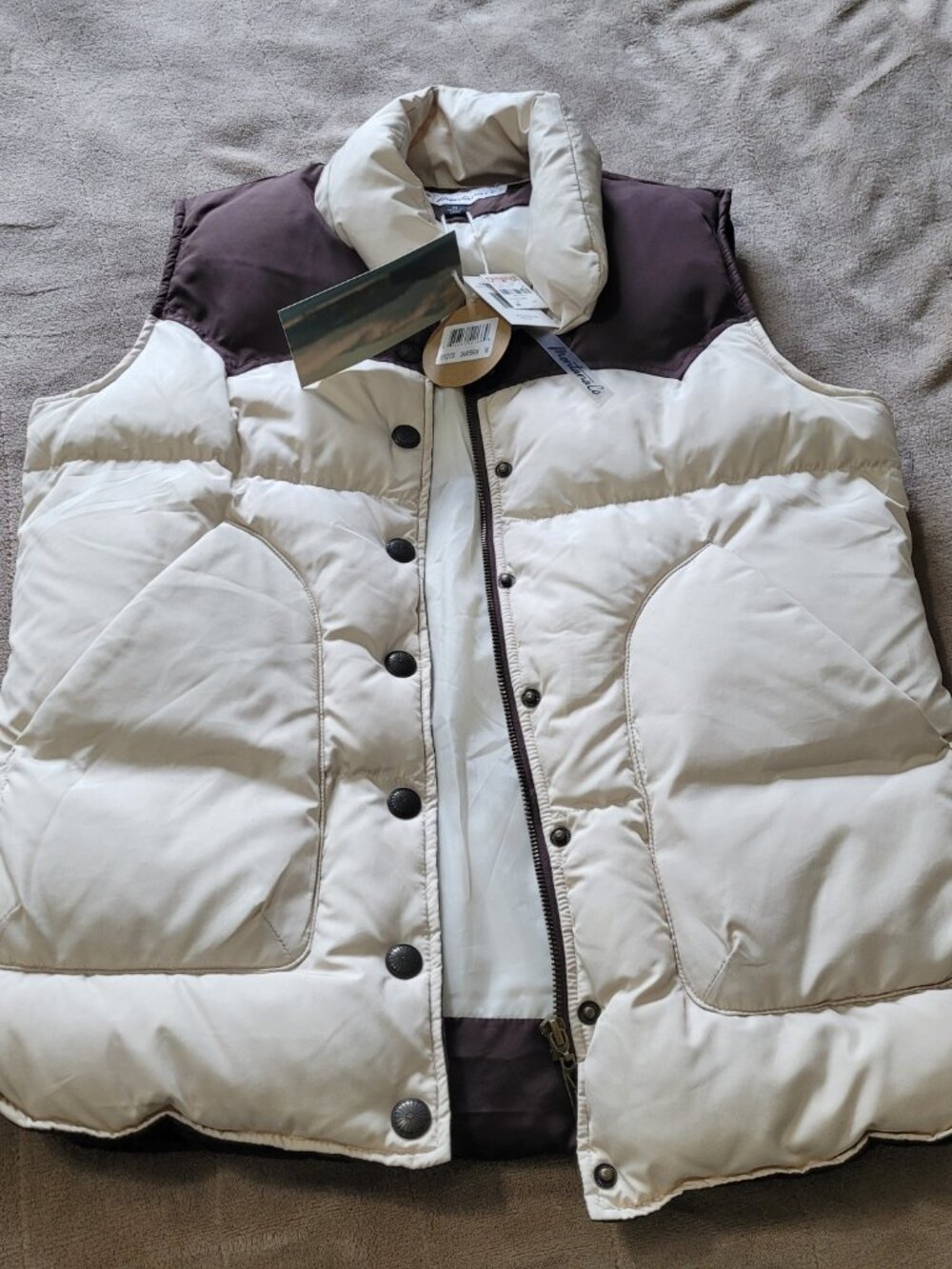 Montana Co Cream Puffer Vest Women's Size M NWT Quilted Winter Vest